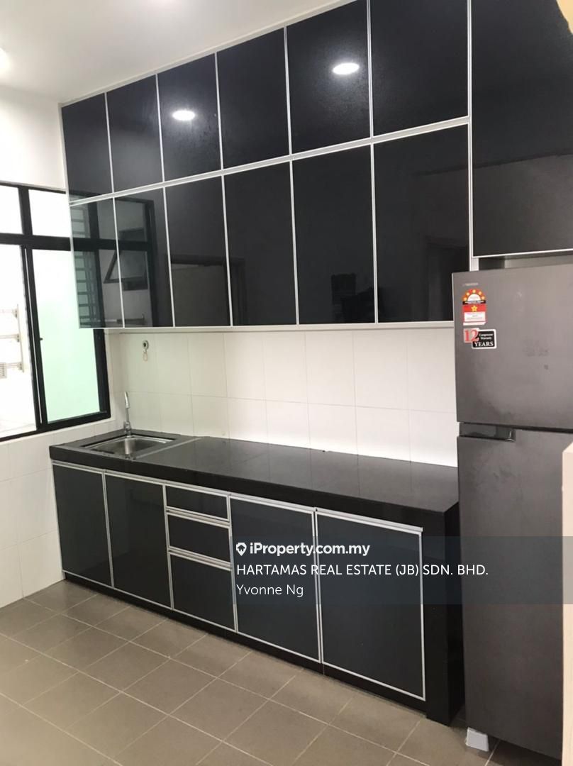 Jentayu Residensi Tampoi Corner lot Serviced Residence 3+1 bedrooms