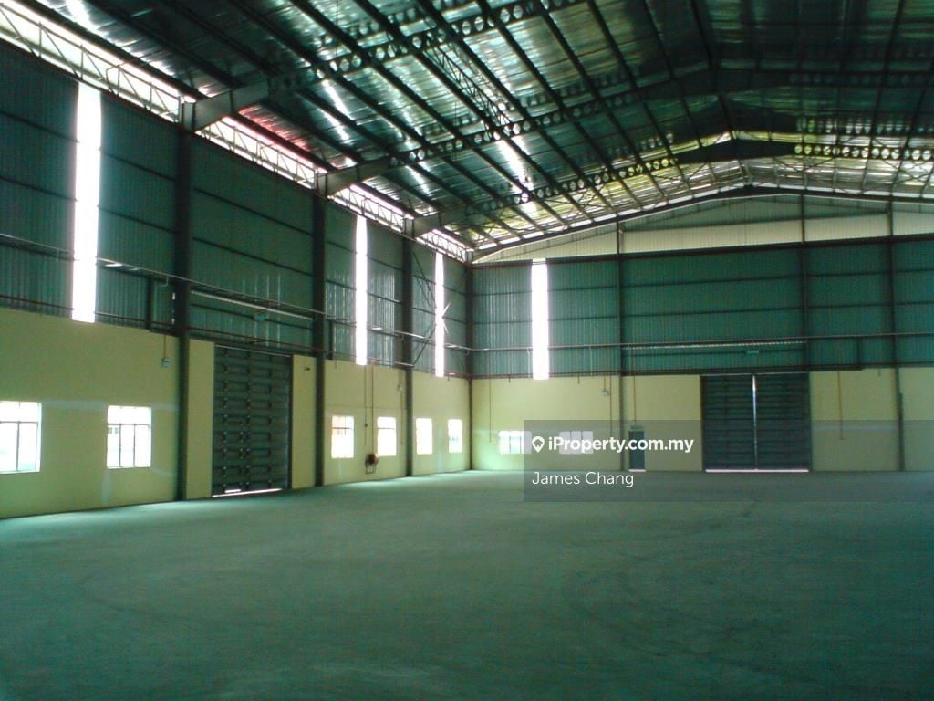 Kawasan Perindustrian Kluang Warehouse Office Pallet Space, Batu 4, Kluang for rent RM33336