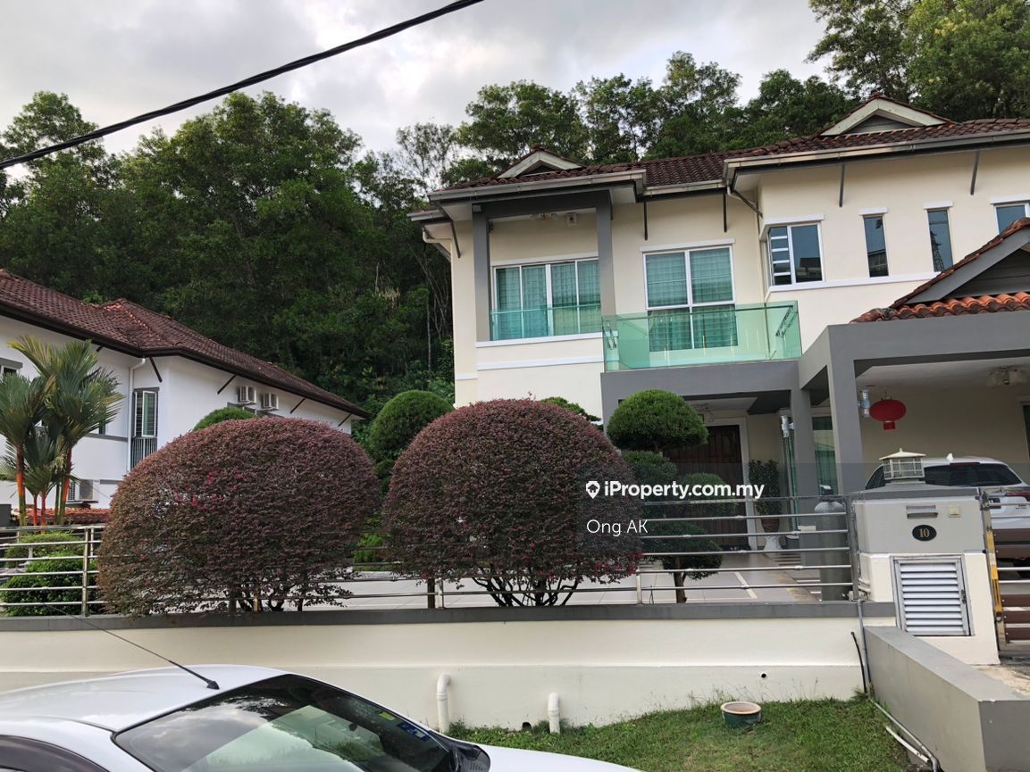 Taiping Villa, Taiping Bungalow 5+2 bedrooms for sale