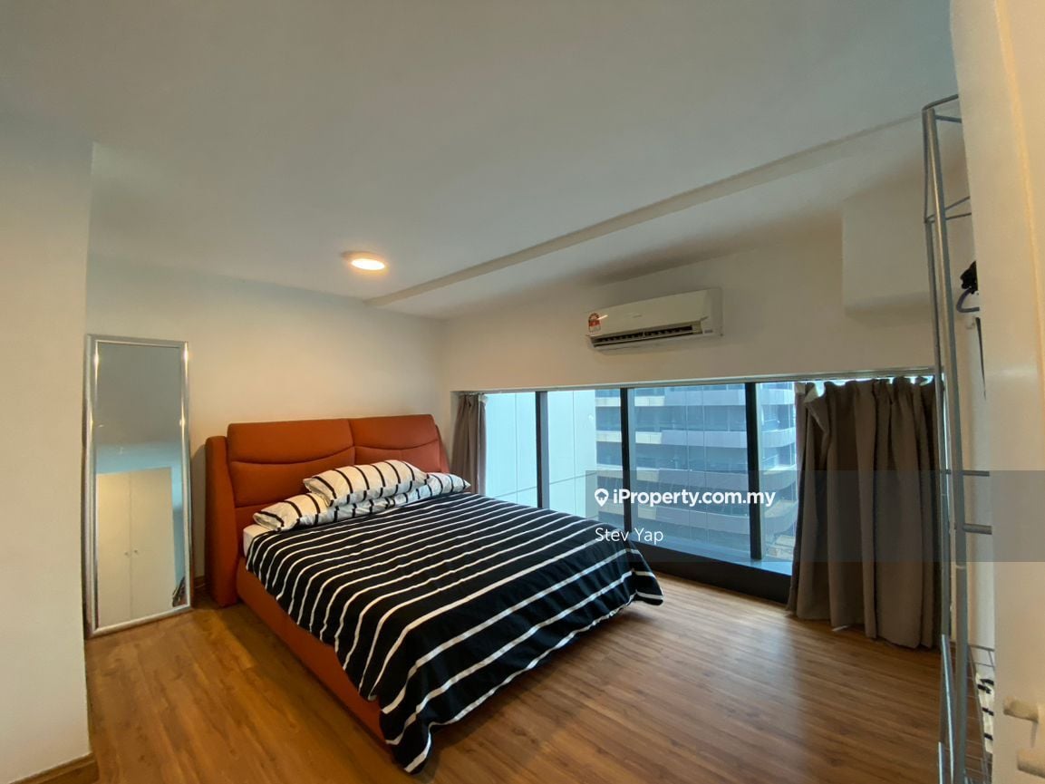 My Loft @ Empire City Intermediate Condominium 1 Bedroom For Rent In 