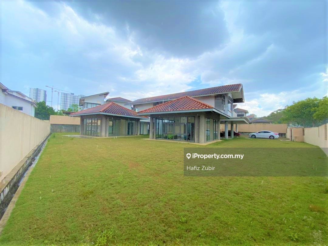 Bungalow Banyan Close Bandar Bukit Mahkota, Bangi