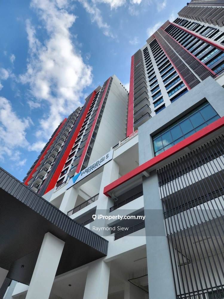 V-Residensi 5 Corner Lot Serviced Residence 3 Bedrooms For Rent In ...