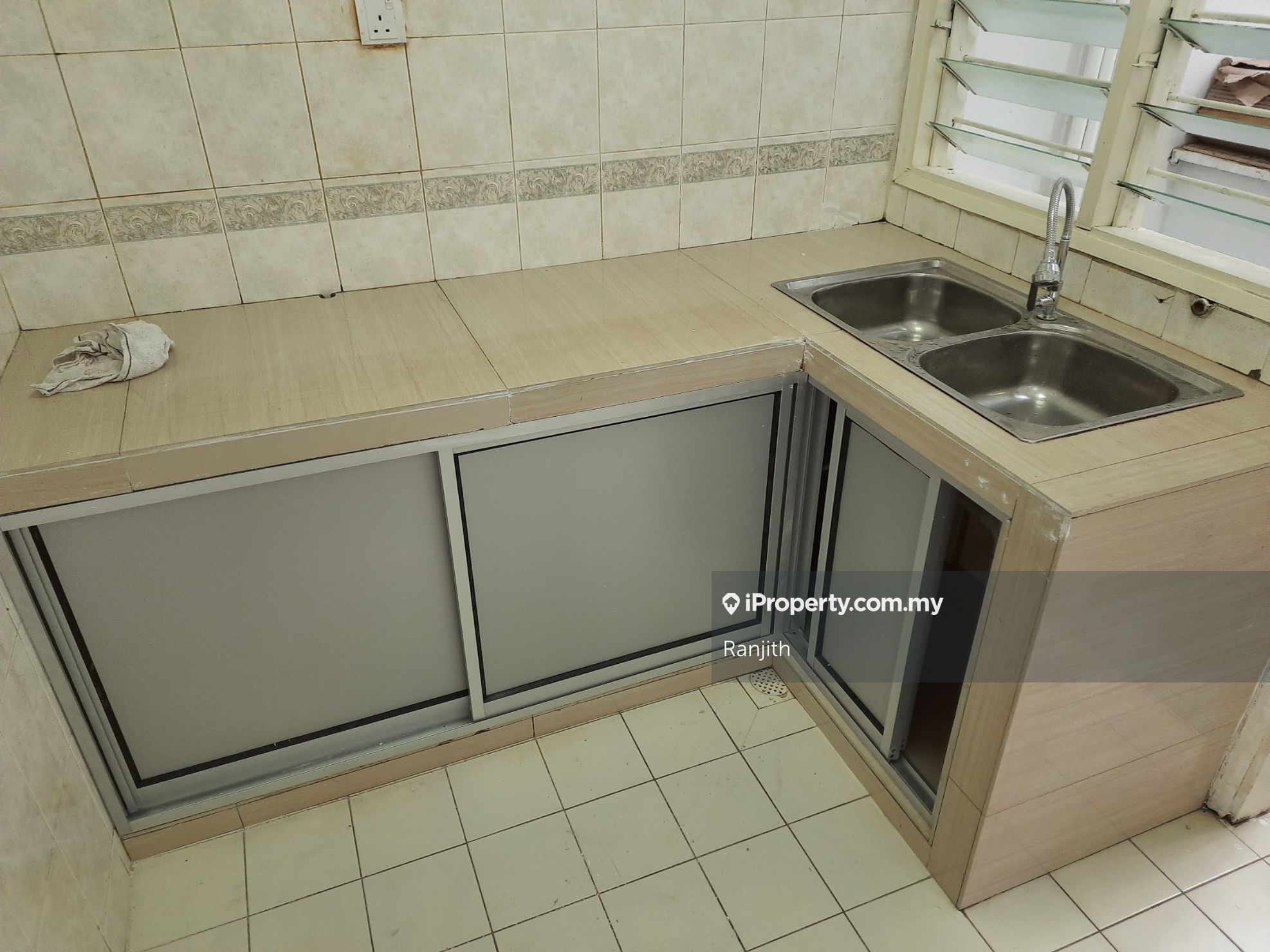 Subang Perdana Goodyear Court 10, USJ, Subang Jaya for rent RM1100