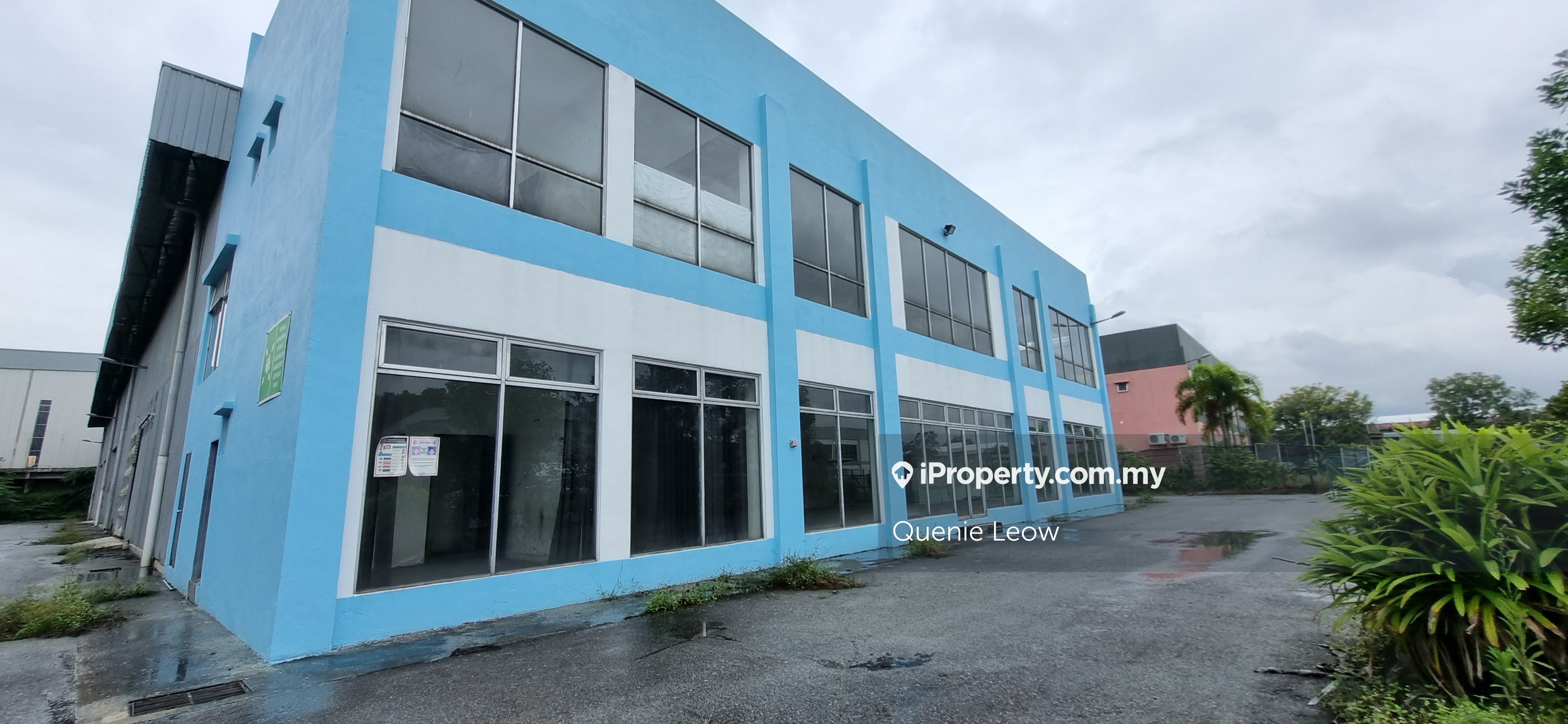 Nilai 3 Warehouse Factory for Rent, Nilai Warehouse for rent