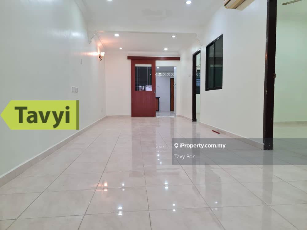 Reservoir Garden, Ayer Itam Intermediate 1sty Terrace/Link House 3 bedrooms for rent