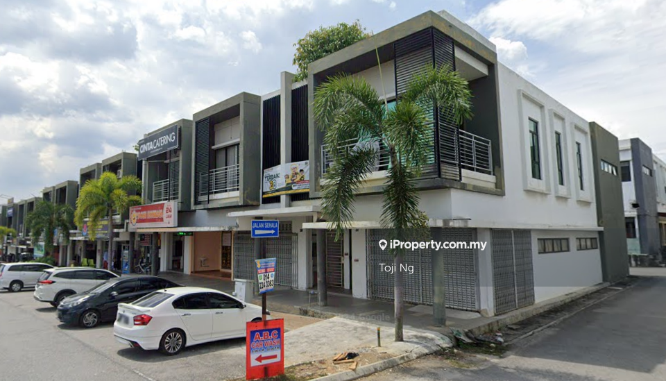 Retail Space in Sungai Buloh — photo 4 of 5