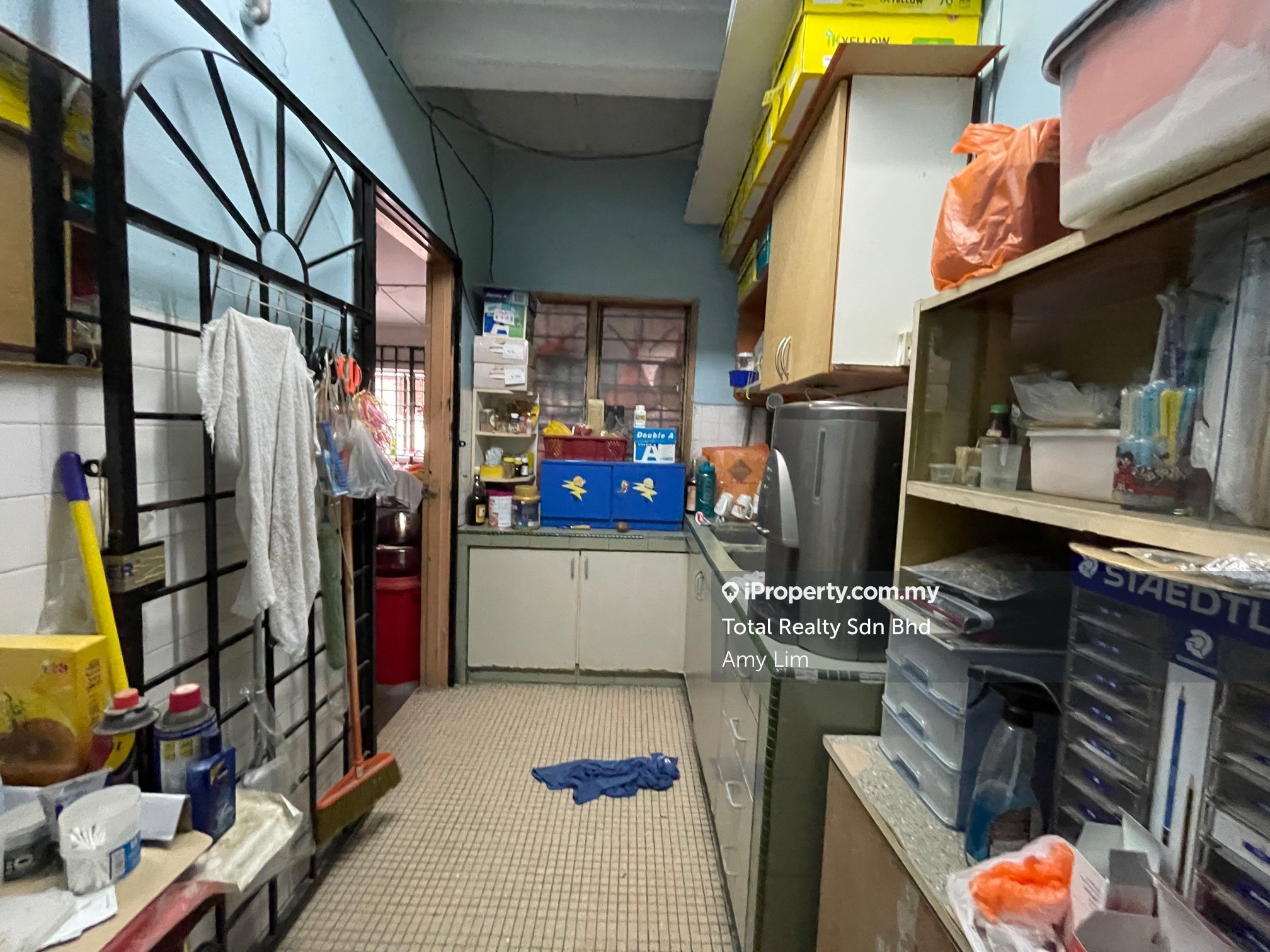 Puchong Perdana Walking To Lrt Station Puchong 2 Sty Terrace Link House 3 Bedrooms For Sale Iproperty Com My