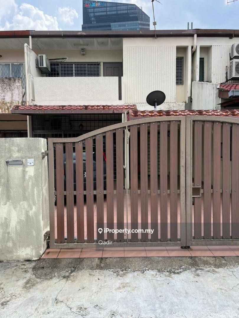 Damansara Utama 2sty Terrace/Link House 4 bedrooms for sale