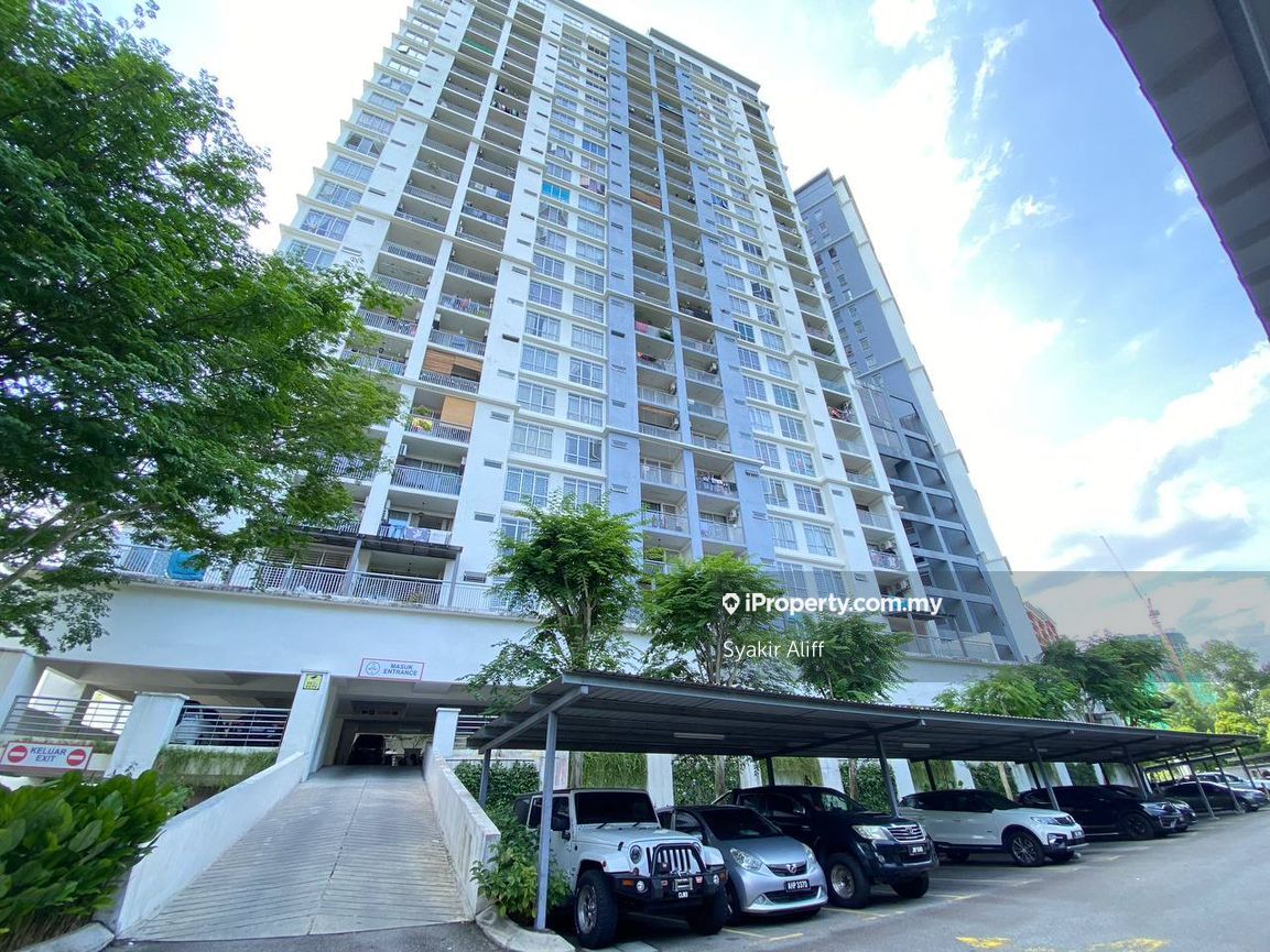 Suasana Lumayan Condominium 3+1 Bedrooms For Sale In Cheras, Kuala 