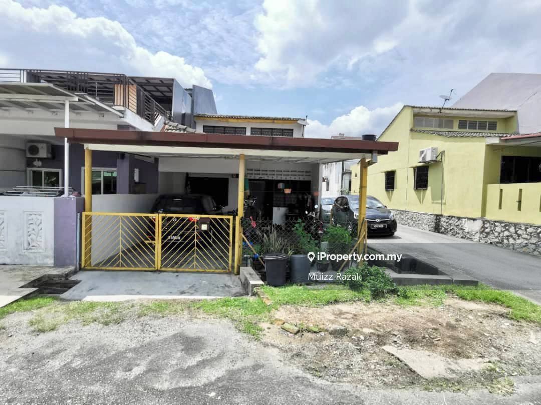 Taman Saga Ampang End Lot 1 Sty Terrace Link House 3 Bedrooms For Sale Iproperty Com My