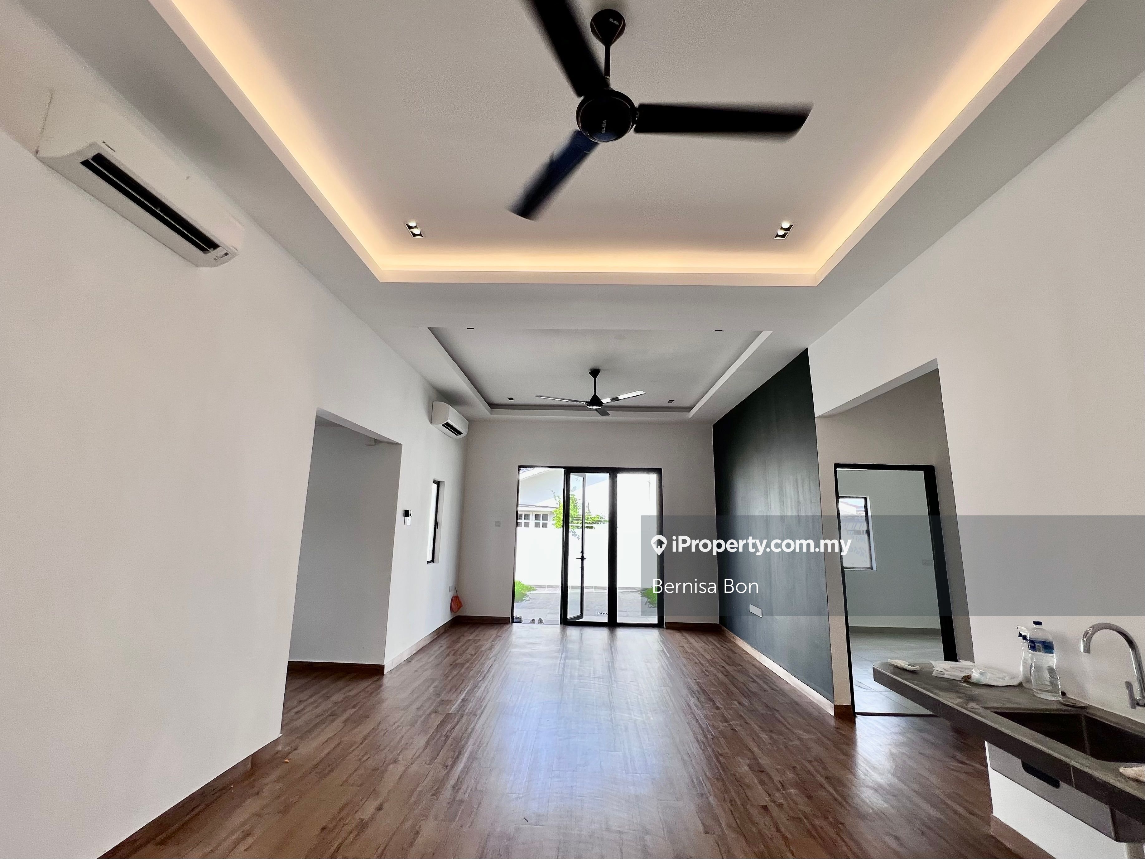SS 3 PJ Newly Renovated Single Storey Bungalow , Petaling Jaya for