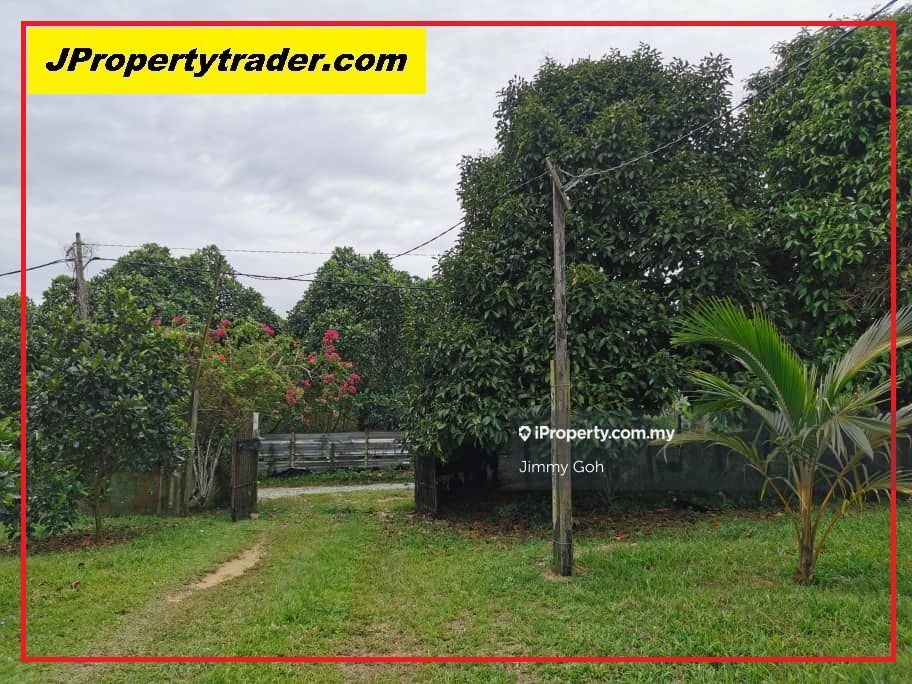 Mantin Agricultural Land for sale