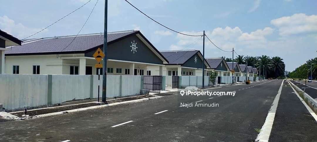 Booking Rm 100 Semi D Lagenda Teluk Intan Intermediate Semi Detached