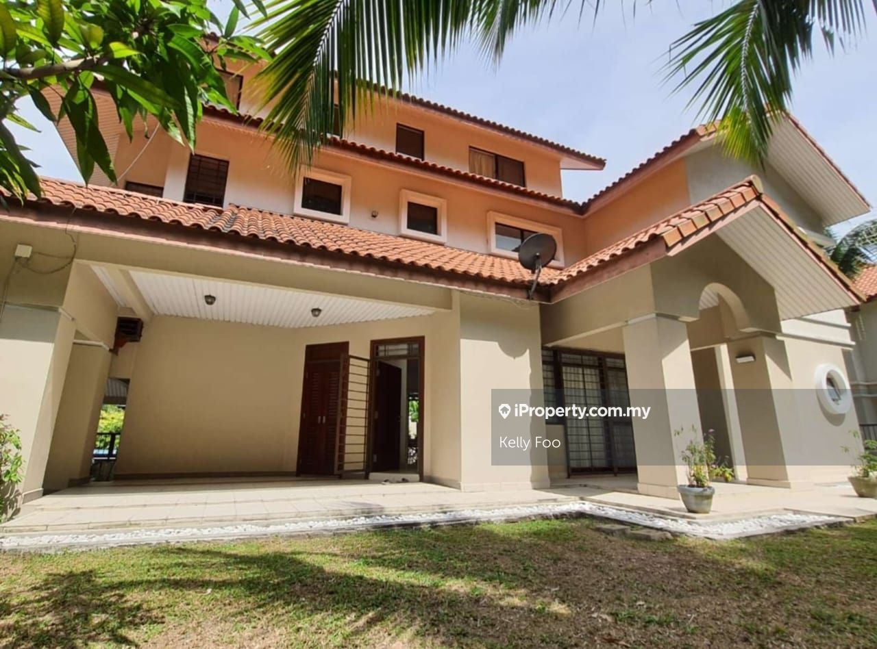 Mutiara Homes, Mutiara Damansara Corner lot Bungalow 7 bedrooms for