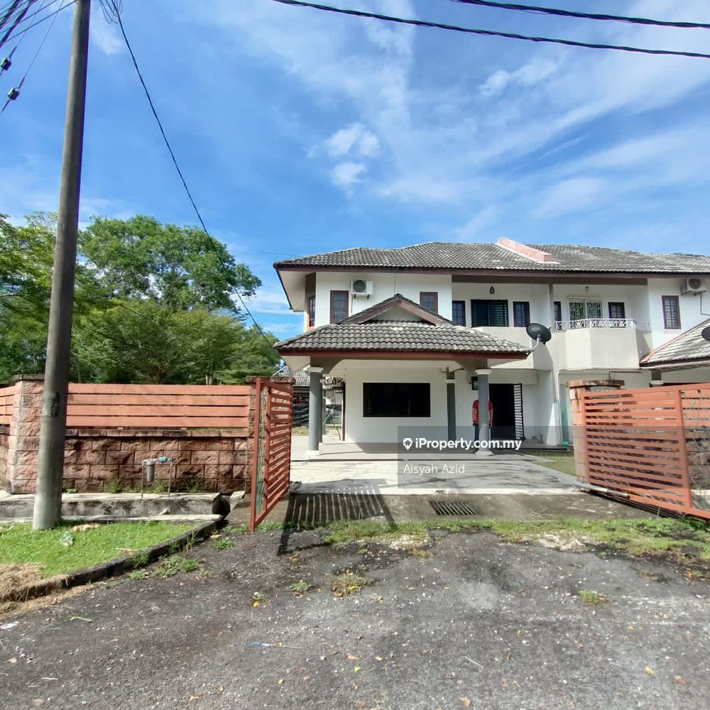 Kertih, Kemaman Semidetached House 4 bedrooms for sale
