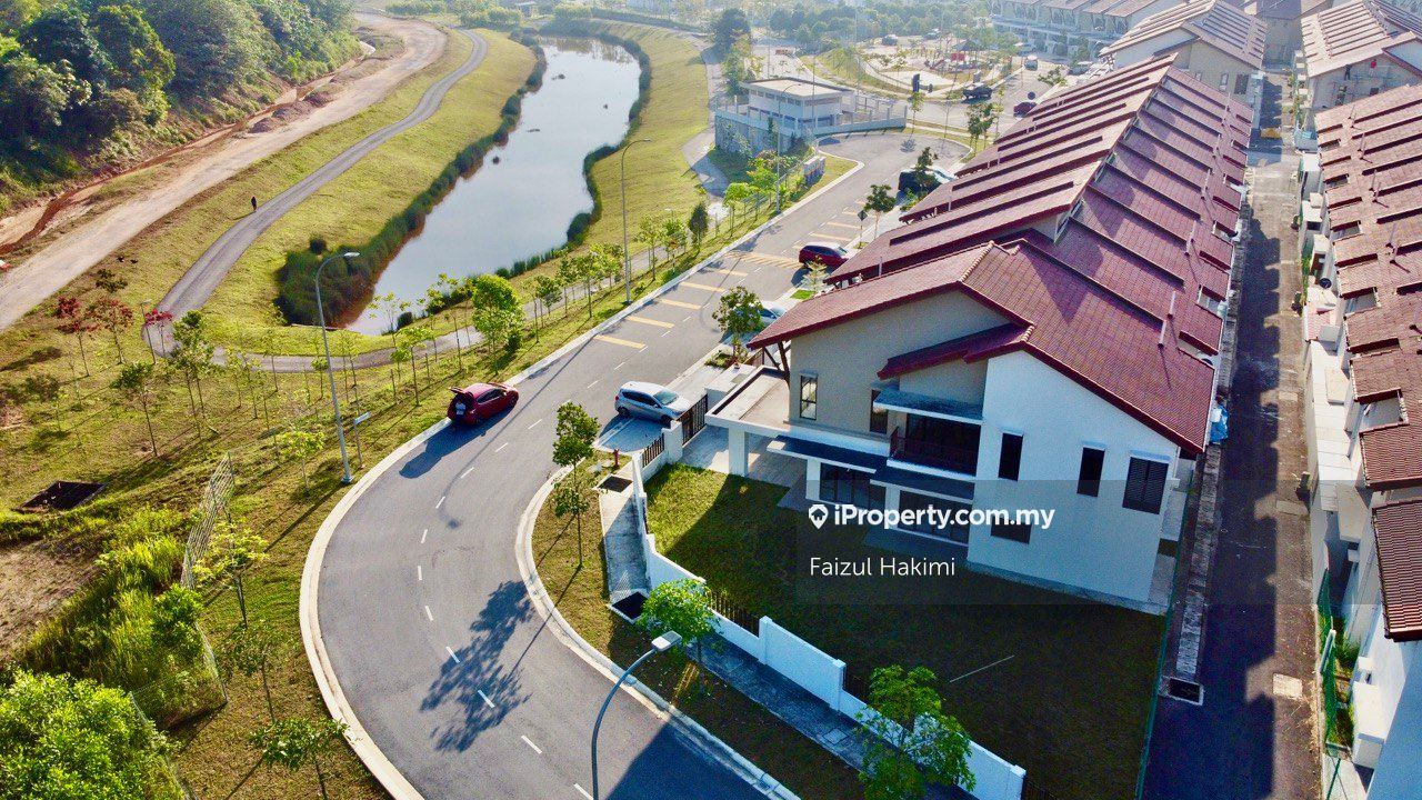 Corner Lot Serene Height, Bangi, Bangi Corner lot 2sty Terrace/Link