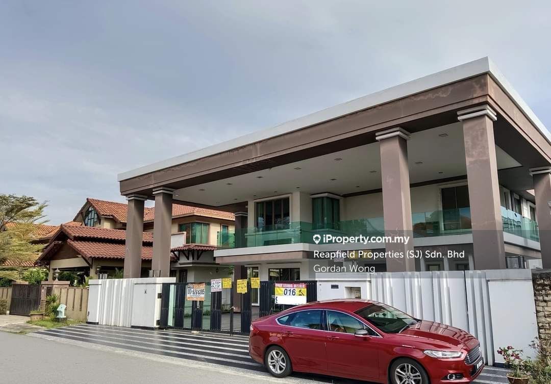2 Storey Bungalow Taman Aman Perdana Klang, Klang Bungalow 5+1 bedrooms