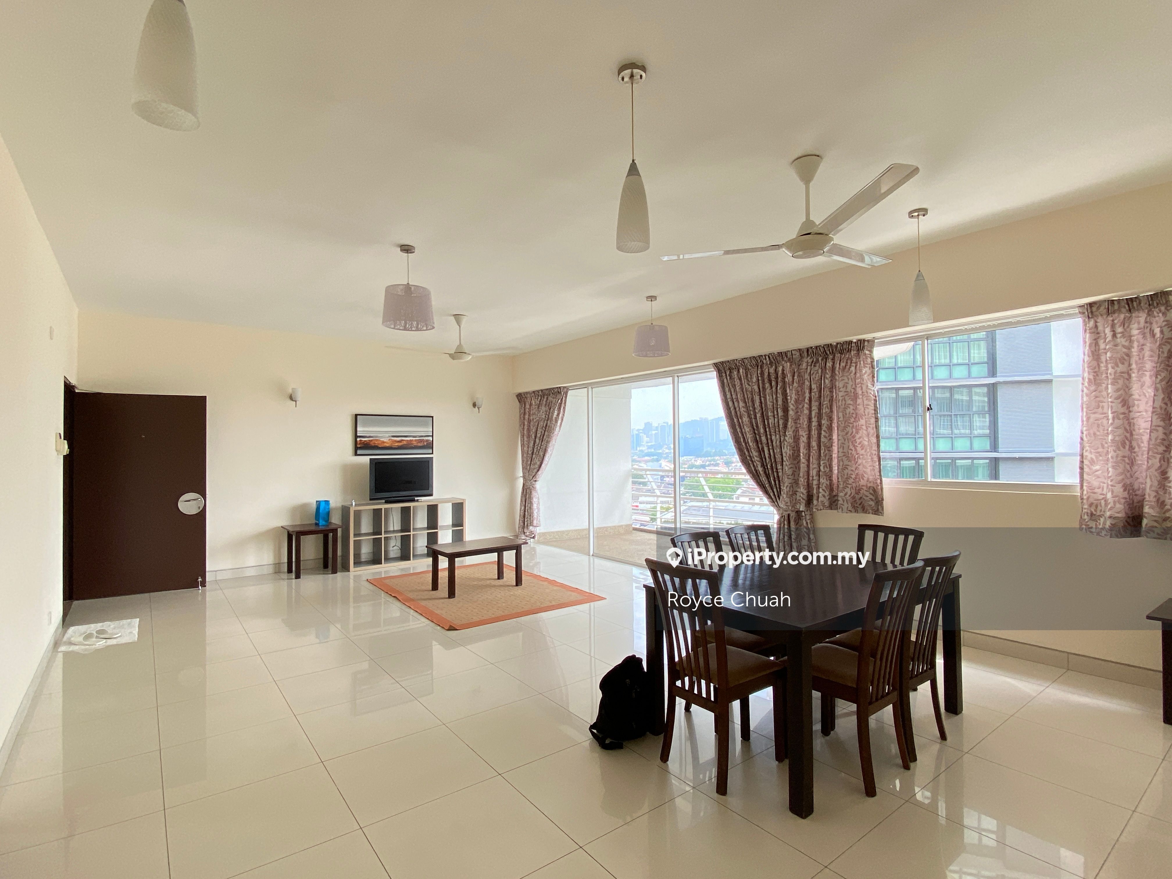 The Residence Condominium TTDI Intermediate Condominium 3+1 bedrooms