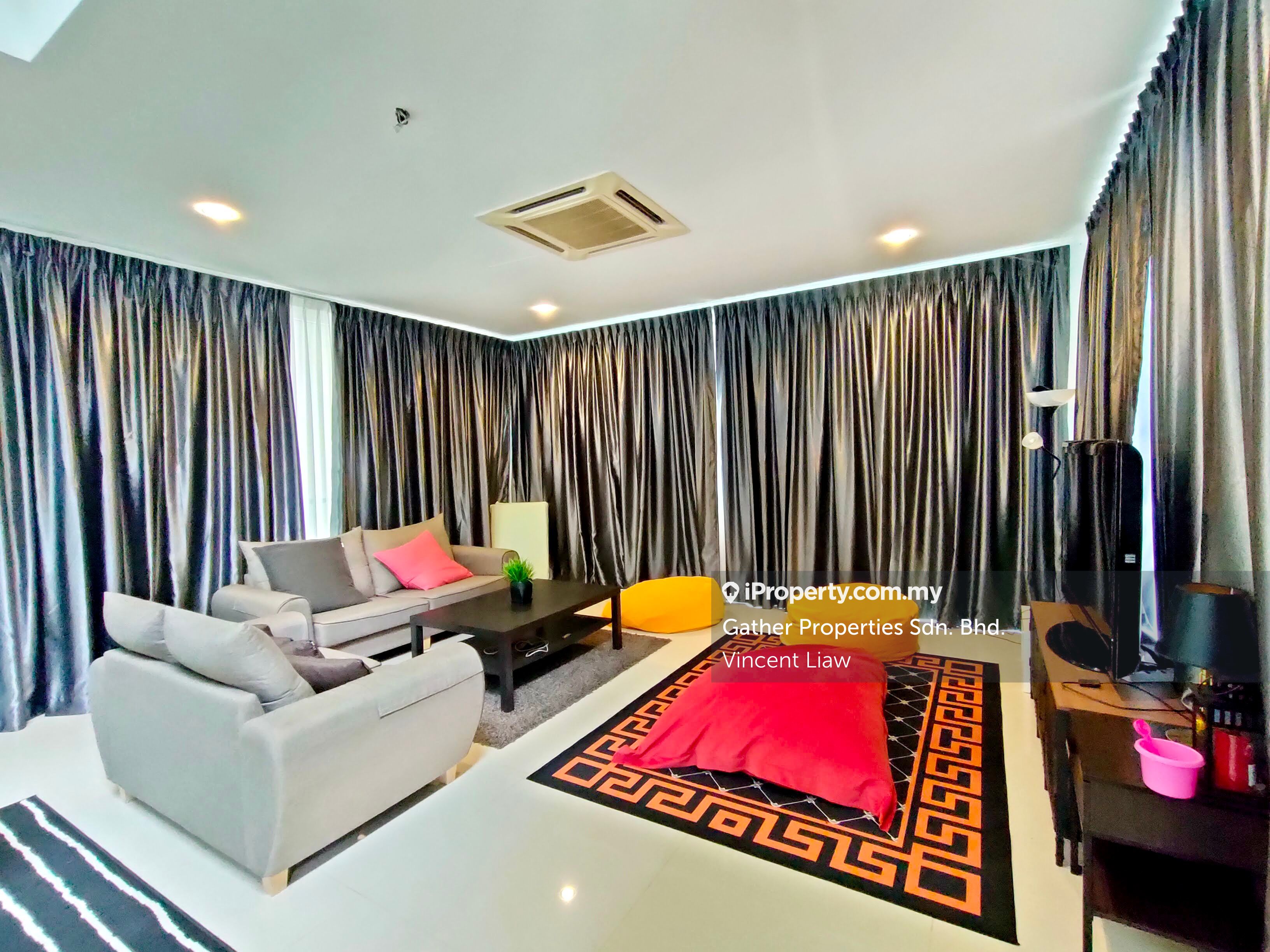 The Rafflesia, Damansara Perdana