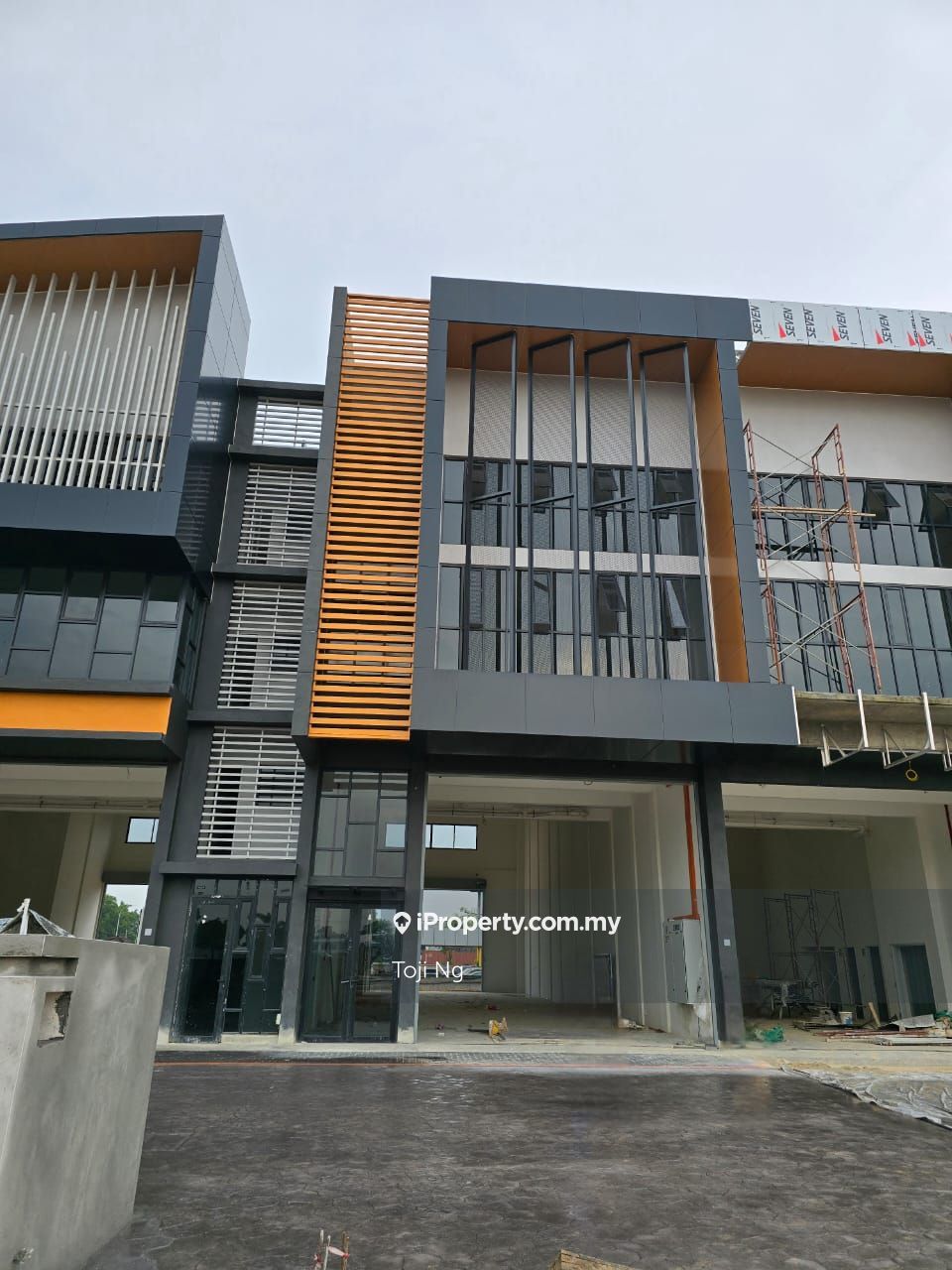 terrace factory for rent in Kapar, Selangor, Malaysia — 9,161 sqft