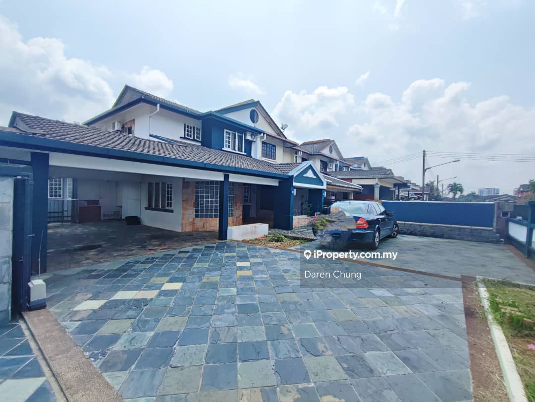 Jalan Song Double Storey House For Rent, Kuching 2sty Terrace/Link