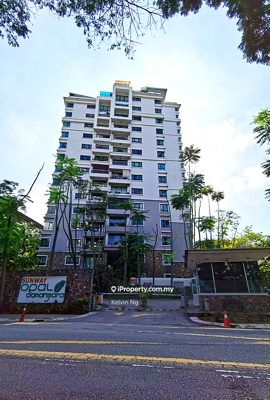 Opal Damansara Triplex Condominium 5+1 bedrooms for sale in Kota