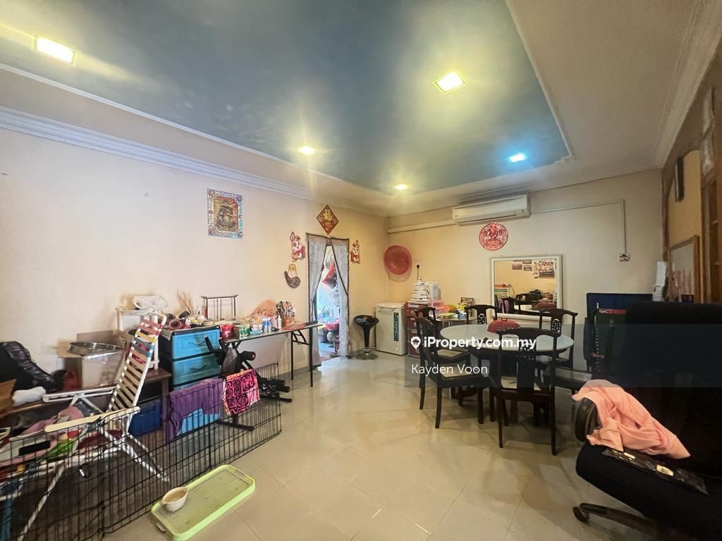 Taman Iskandar JB Town Jalan Bentara , Johor Bahru 2sty Terrace/Link