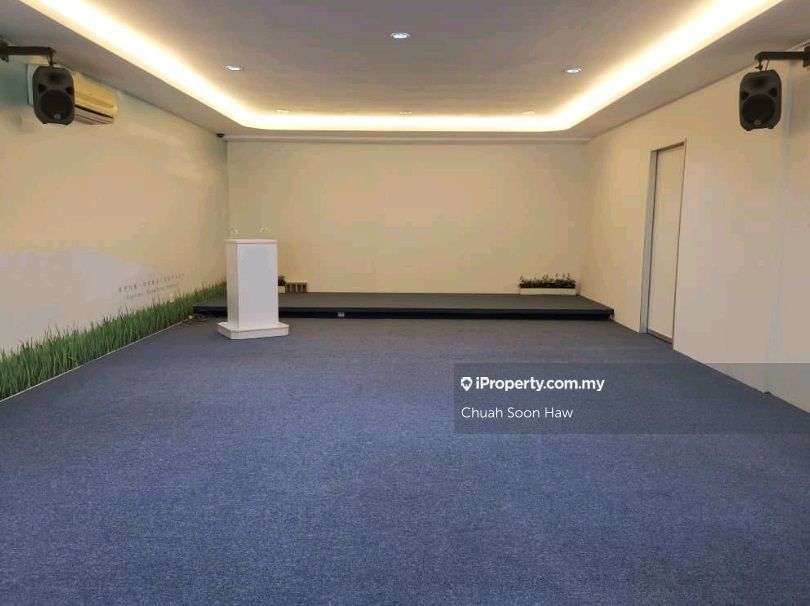Bay Avenue First Floor Facing Mainroad near Queensbay Mall Penang