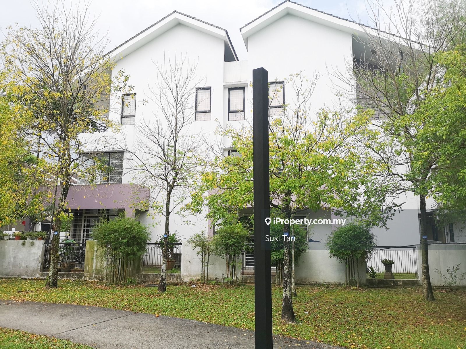 MEADOW LAKE FIELDS LAKEFIELDS KL SG BESI, Sungai Besi Intermediate 3