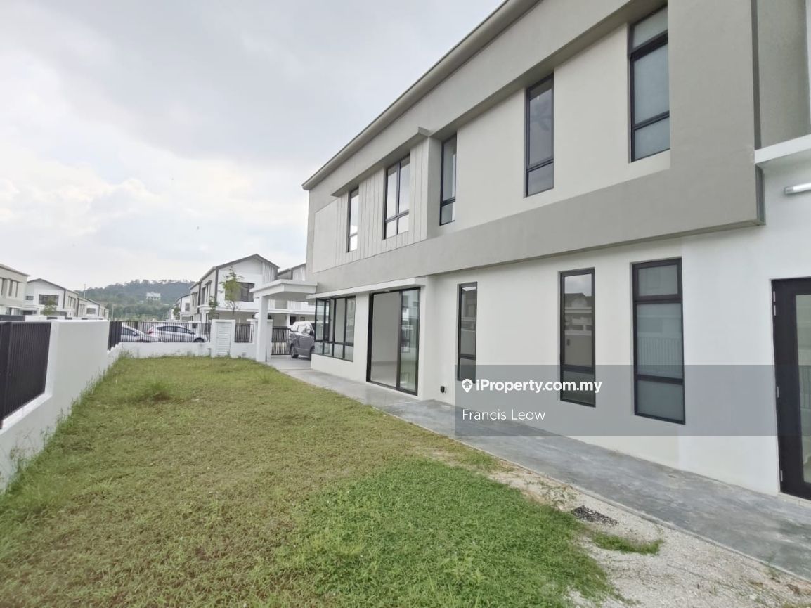 Corner Lot, Mallow, Kota Emerald Rawang, Rawang Corner lot Semi