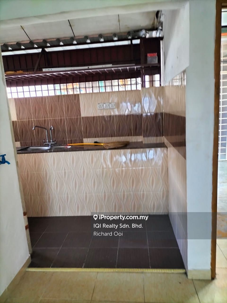 Pangsapuri Desa Sepakat Intermediate Apartment 3 bedrooms for sale in