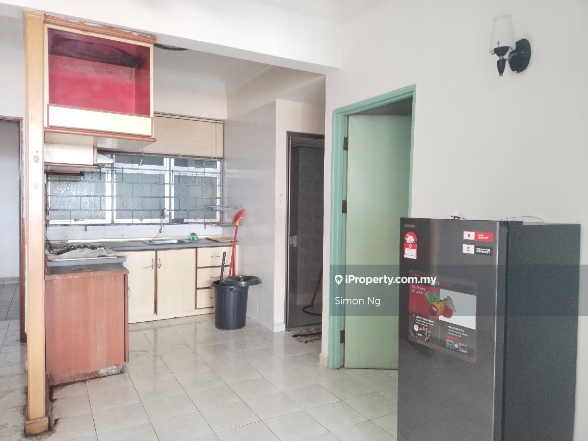 BJ Court Apartment, Bukit Jambul for sale RM245000 iProperty Malaysia