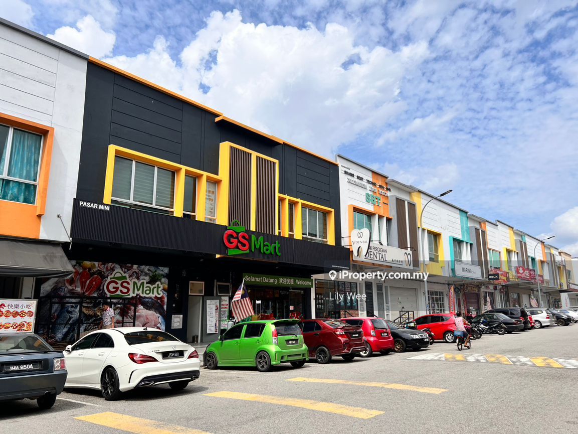 Pusat Perdagangan Pekan Nenas, Pekan Nenas, Pekan Nanas for rent ...