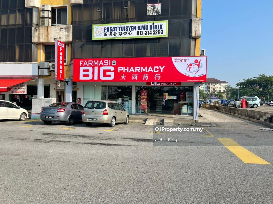 Big pharmacy subang perdana