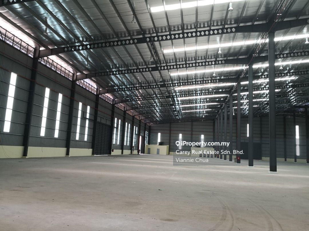 Area Logistic Warehouse at Ampang, Kuala Lumpur, Ampang Corner lot
