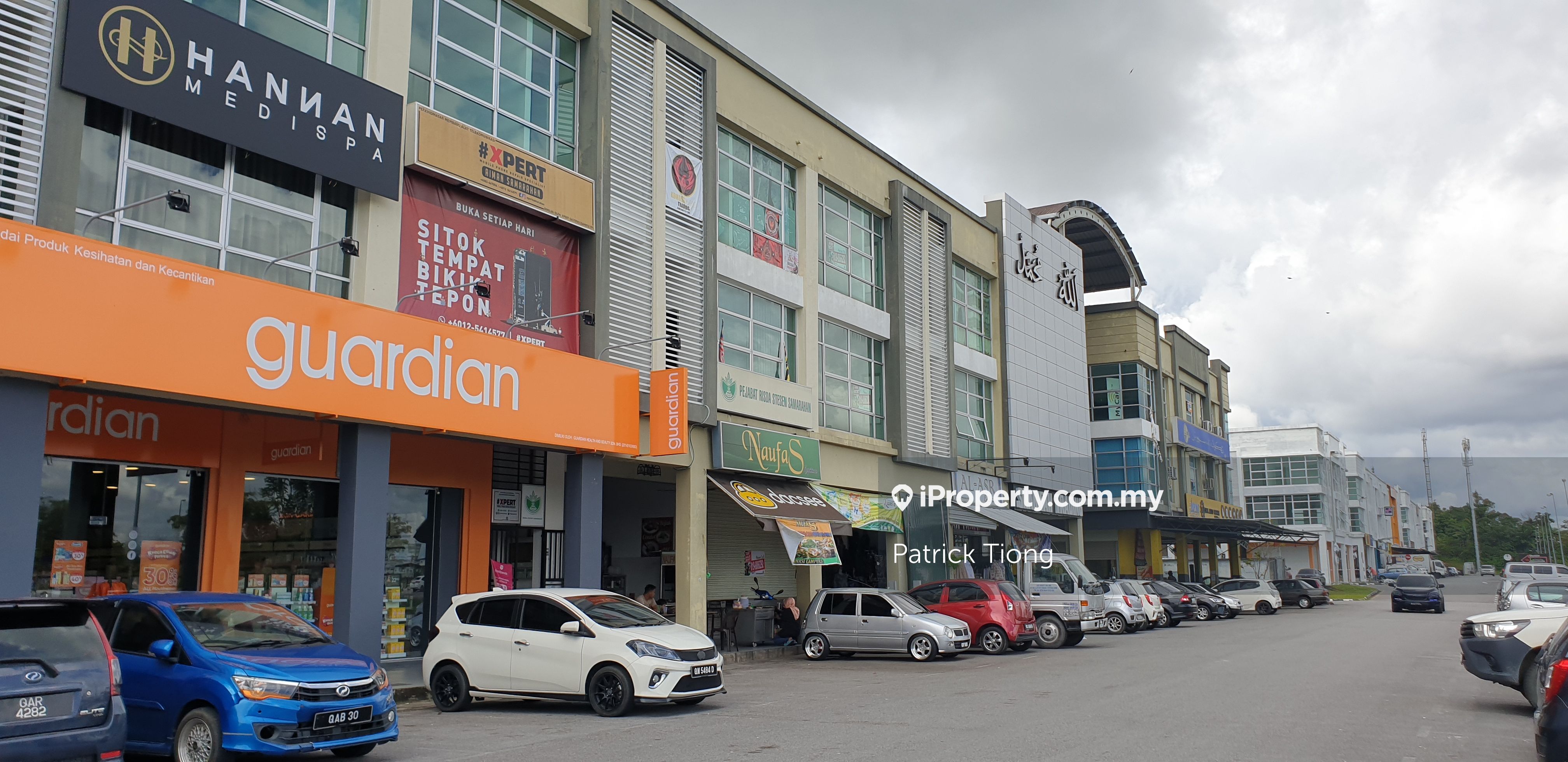 1st & 2nd Office Floor for Rent at Aiman shop at Samarahan , Kota