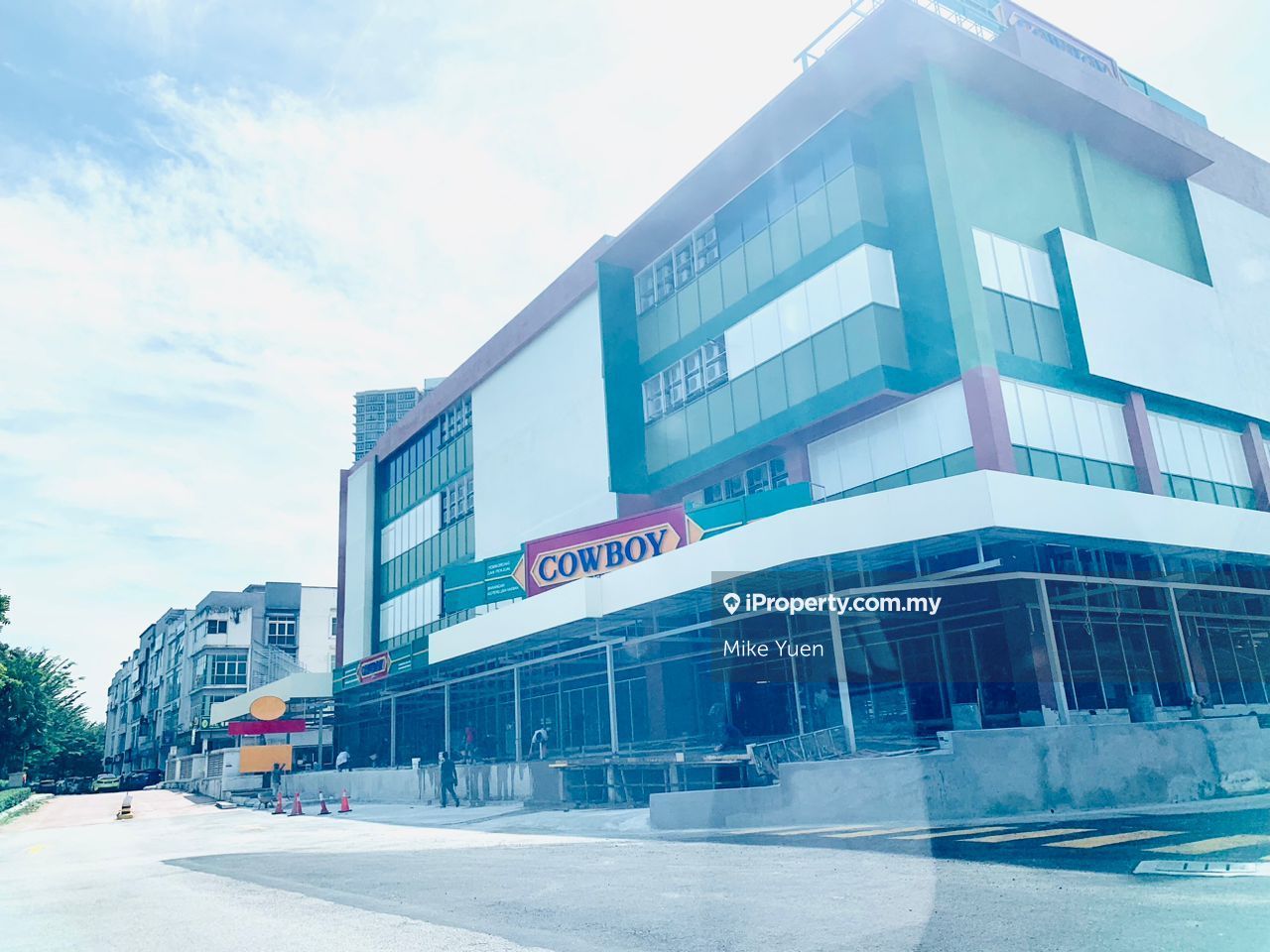 Jln Kuching Boulevard Business Park Shop for Sales, Jalan Kuching for