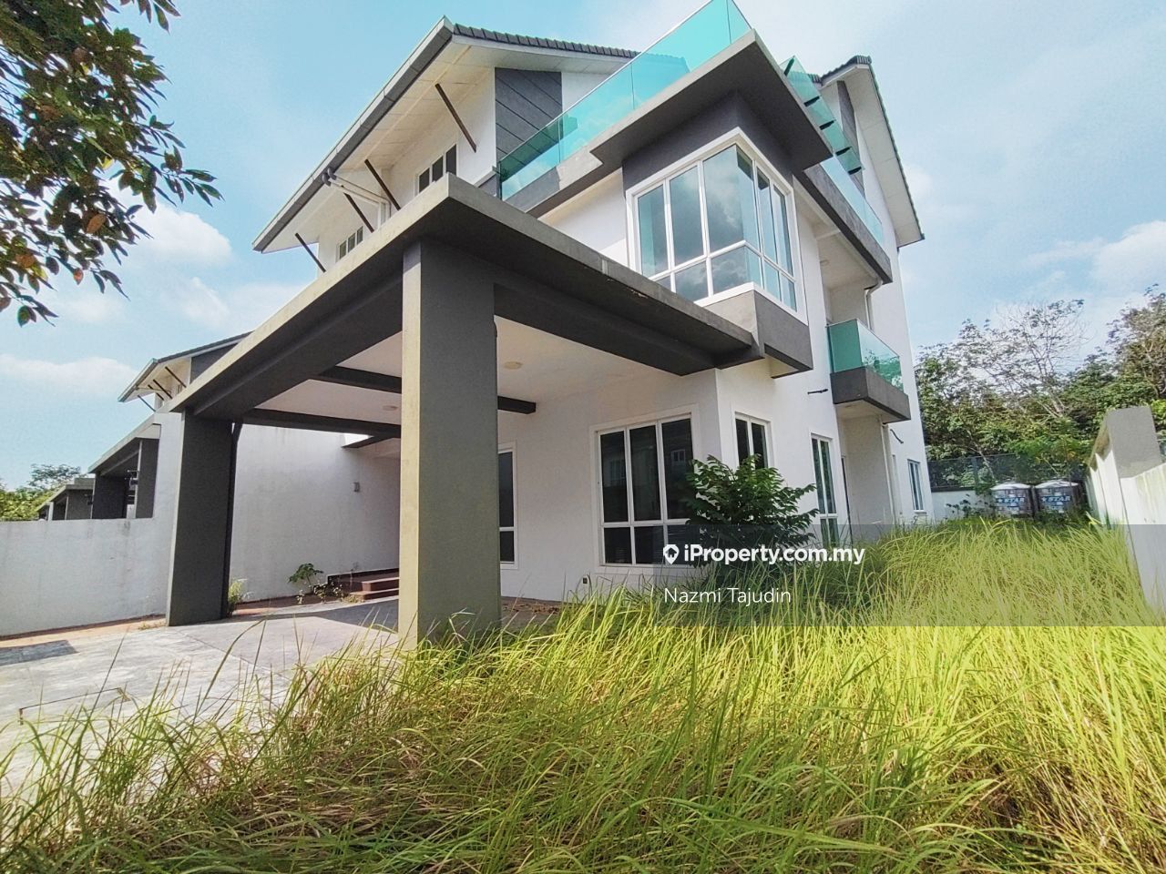 Impian Tropika Residences, Alam Impian Intermediate Semi-detached House ...