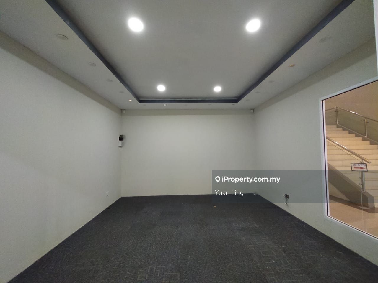 South City Plaza, Serdang Perdana, Seri Kembangan for rent RM3413