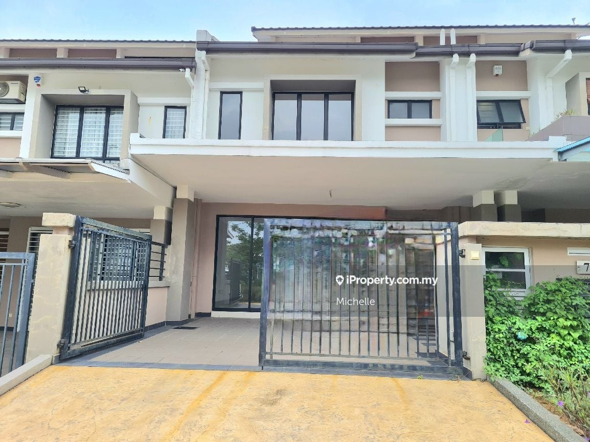 Facing Open 22 x 75 Brand New Saffron house, Denai Alam Intermediate 2
