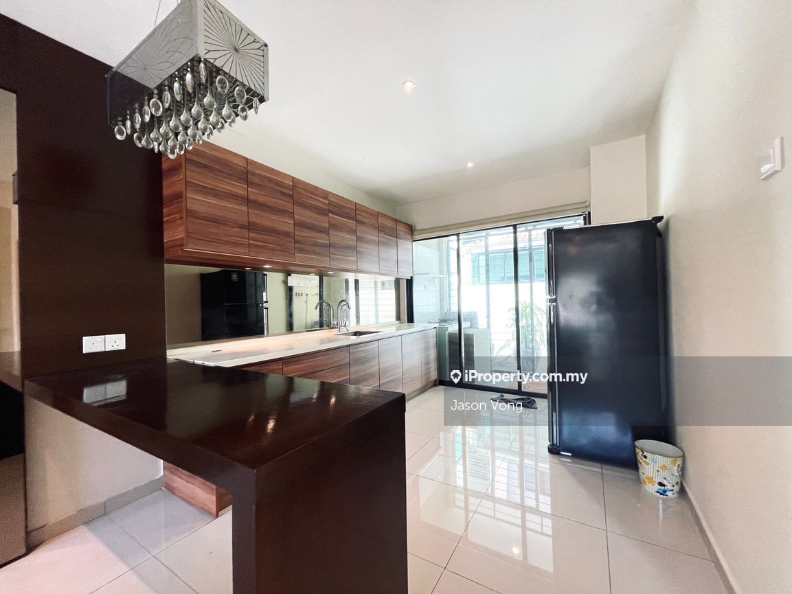 DALE Lakefields/ Lakefield/ Lake Field KL Sg Besi, Sungai Besi