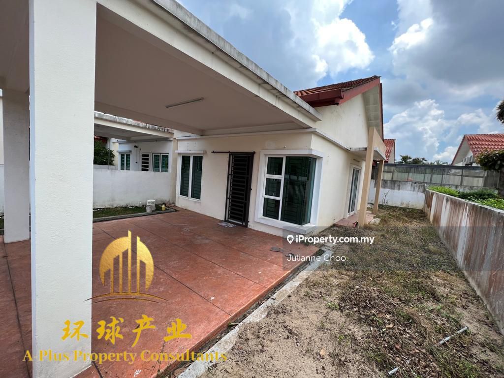 Hijauan Valdor, Sungai Jawi 1sty Terrace/Link House 3 bedrooms for