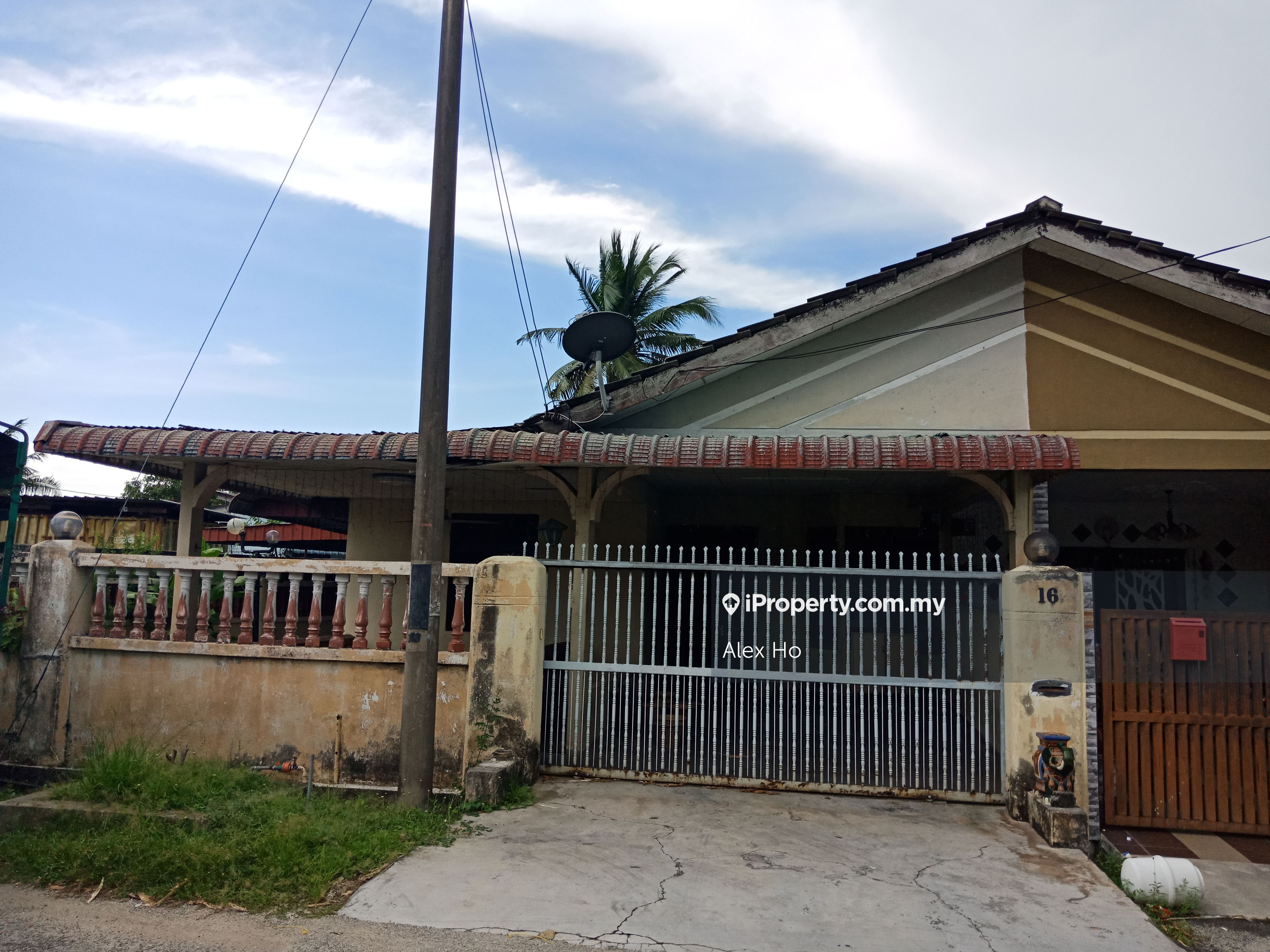 Simpang Ampat Semidetached House 3 bedrooms for sale