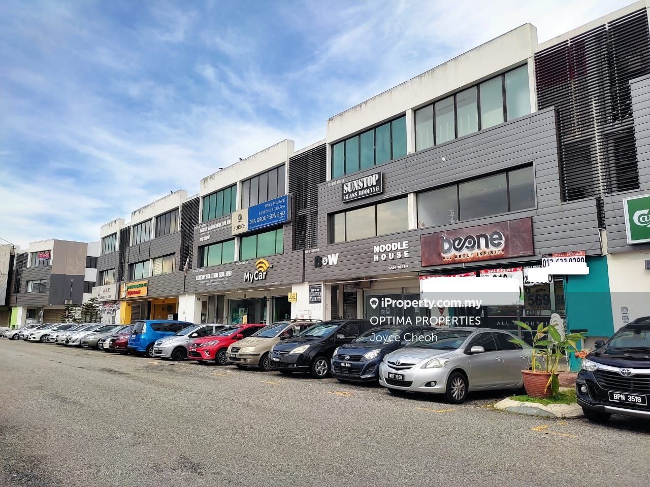 Setia Taipan, Setia Alam, busy commercial area, Setia Taipan 2, Setia ...