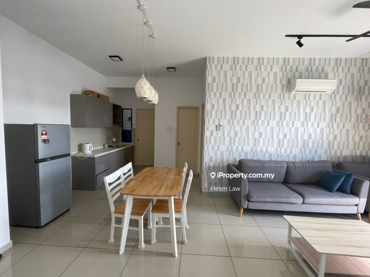 Atlantis Residences (Pangsapuri Atlantis Kota Syahbandar) Apartment 1