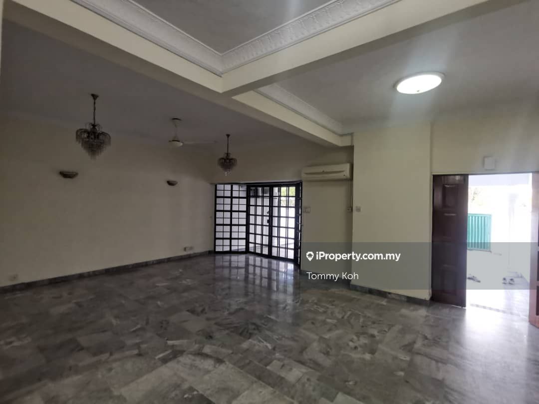 Ttdi Pinggir Zaaba Taman Tun Dr Ismail Intermediate 2 Sty Terrace Link House 4 Bedrooms For Sale Iproperty Com My