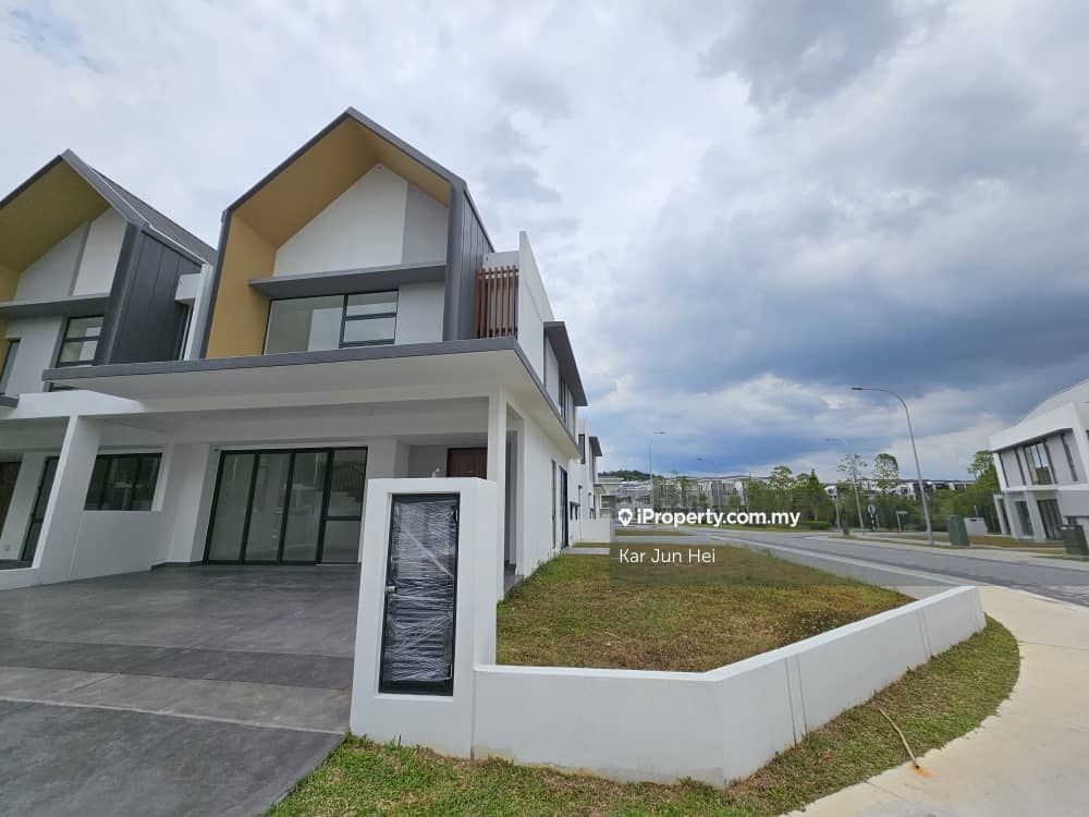 Blossom Spring Jade Hills 2 Stry Corner House , Jade Hills for sale