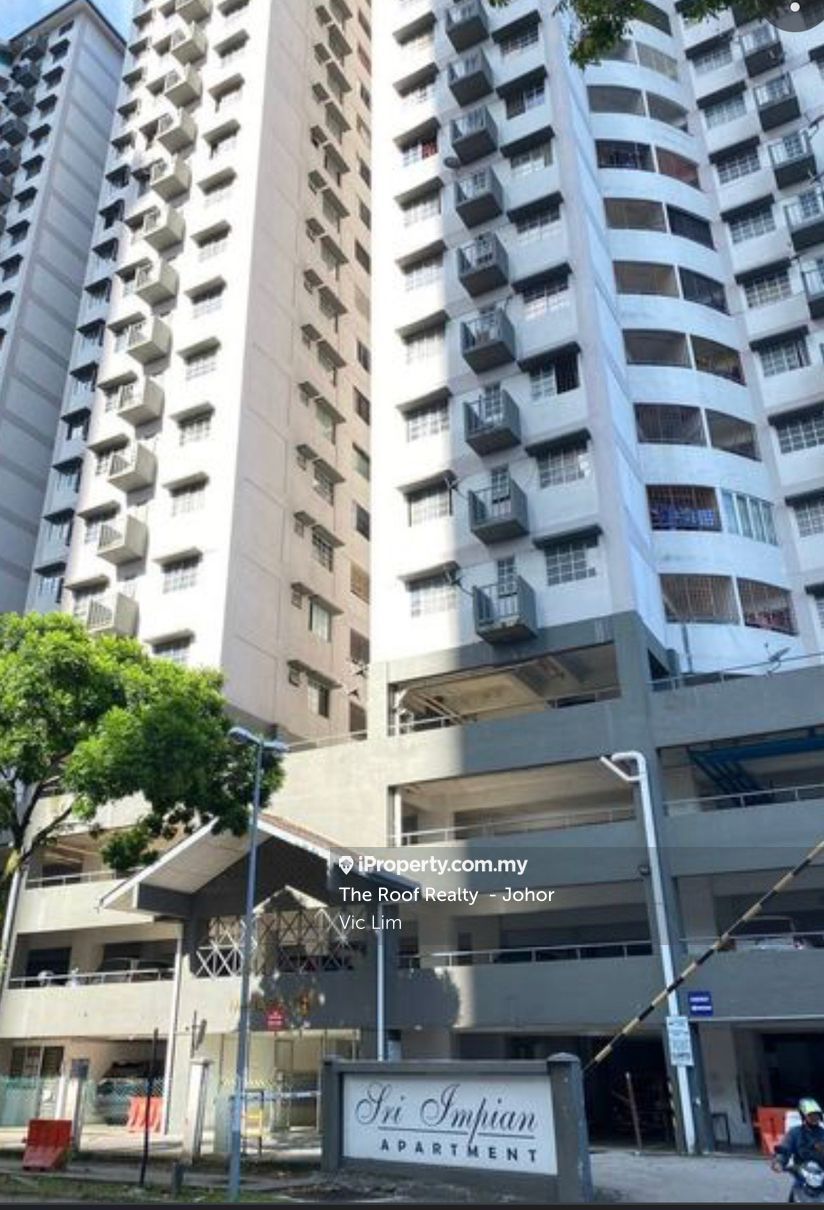 Sri Impian Apartment Intermediate Apartment 3 bedrooms for sale in