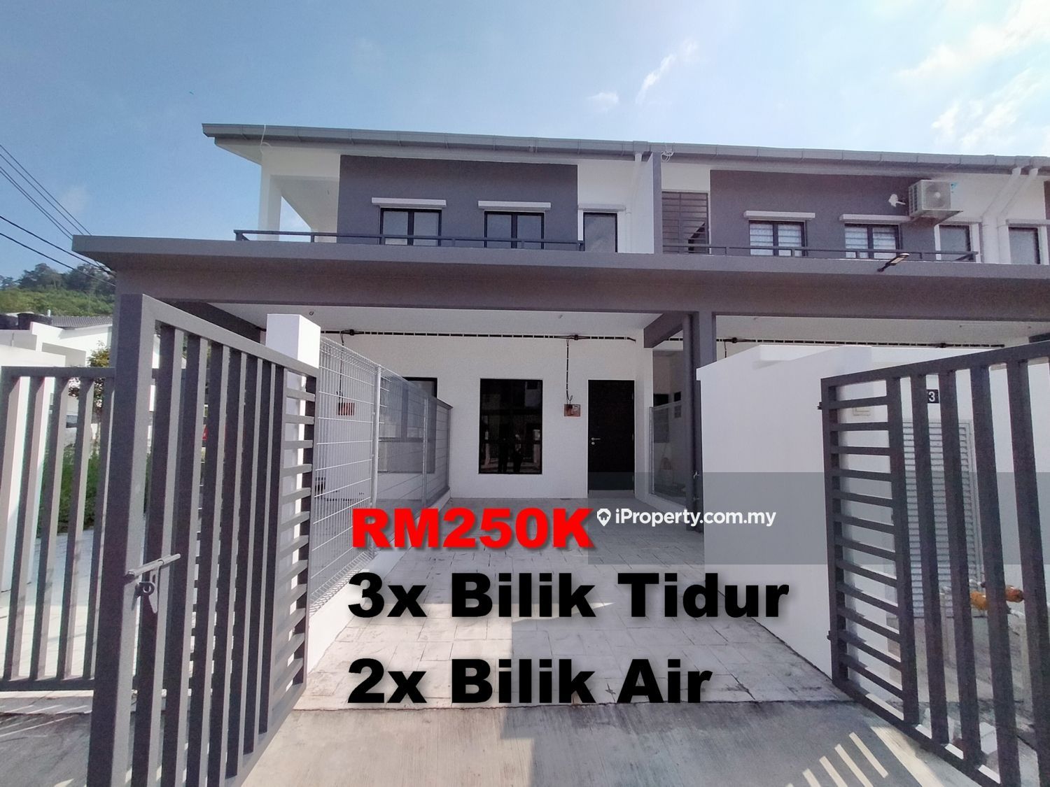 NEW House RM250K Seremban 2 Sty Sikamat Townhouse , Seremban