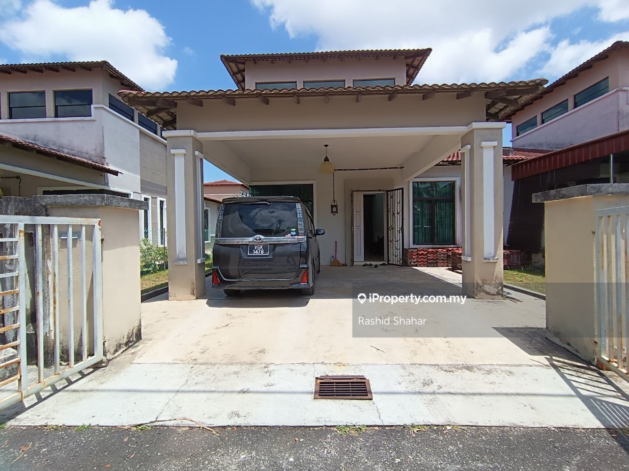 Taman Bukit Katil Indah, Bukit Katil Semidetached House 4 bedrooms for sale
